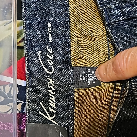 NWT Kenneth Cole jeans. These jeans are TALL GIRL FRIENDLY with a 35 inseam. - Picture 2 of 7